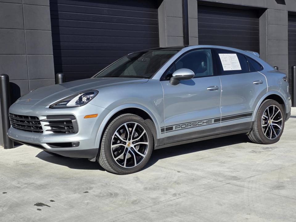 2021 Porsche Cayenne Coup Base
