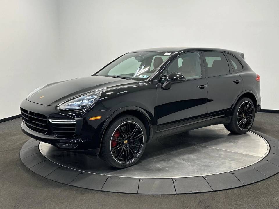 2017 Porsche Cayenne Turbo