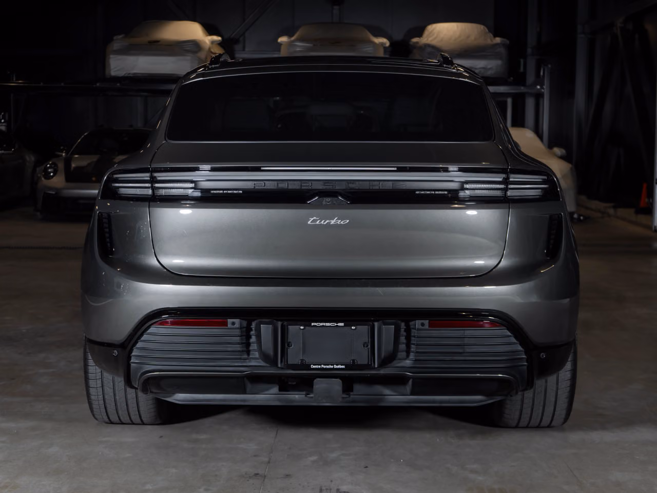 2024 Porsche Macan Turbo
