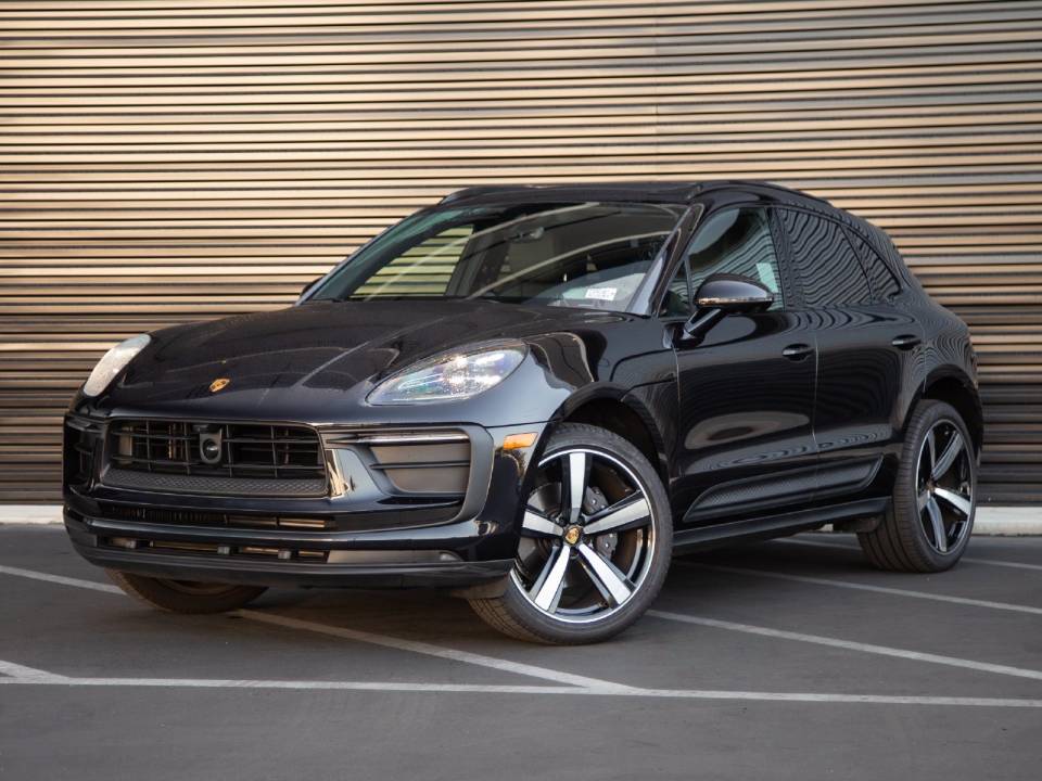 2026 Porsche Macan