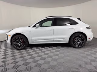 2026 Porsche Macan S - Photo 9