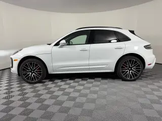 2026 Porsche Macan S - Photo 13