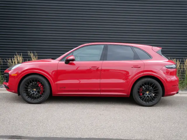 2023 Porsche Cayenne GTS - Photo 14