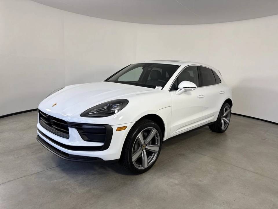 2026 Porsche Macan