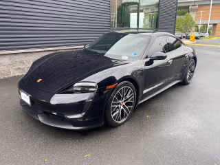 2023 Porsche Taycan -'s photo