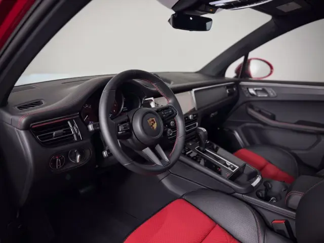 2026 Porsche Macan GTS - Photo 30