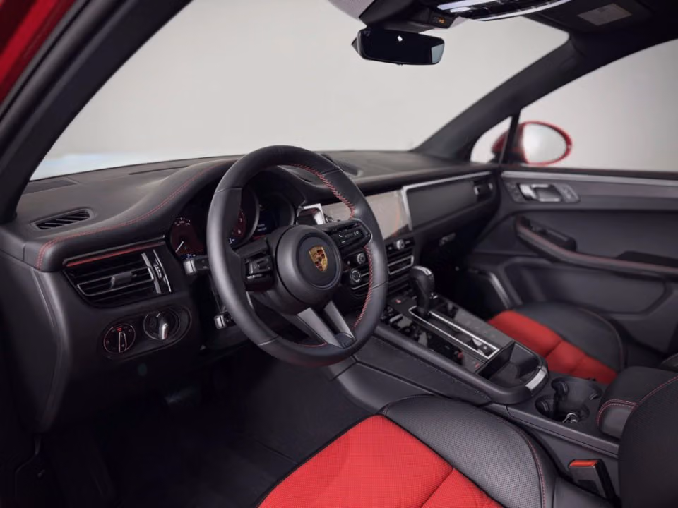 2026 Porsche Macan GTS - Photo 27