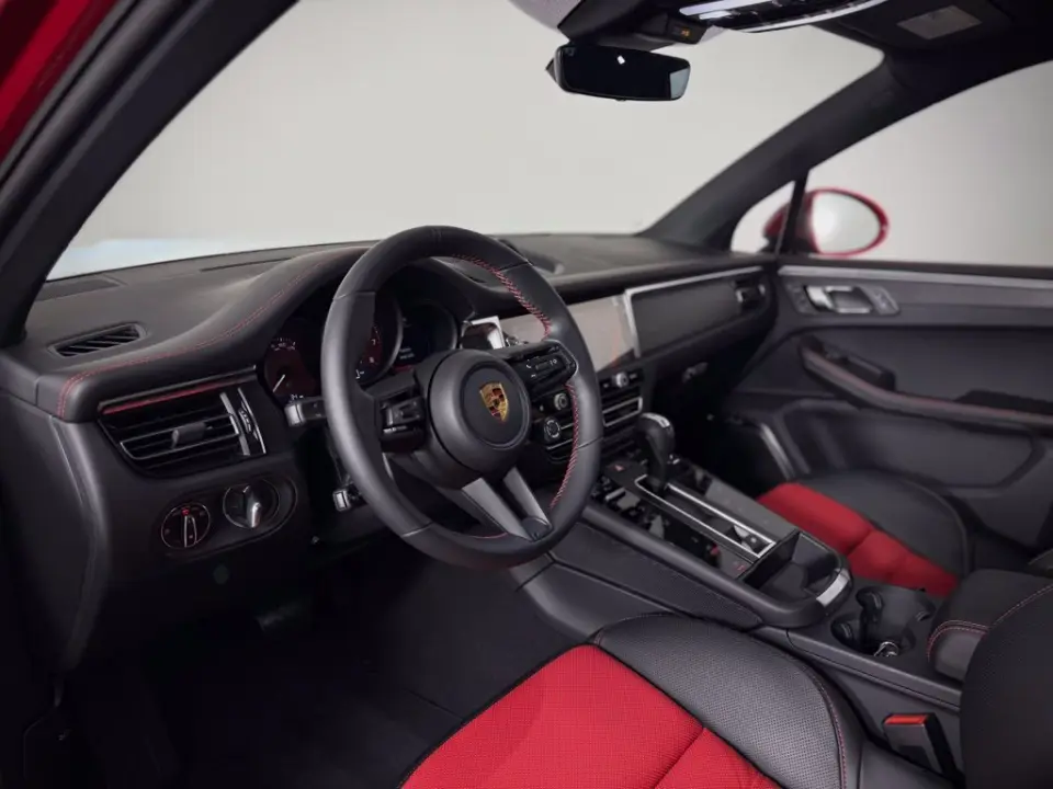 2026 Porsche Macan GTS - Photo 31