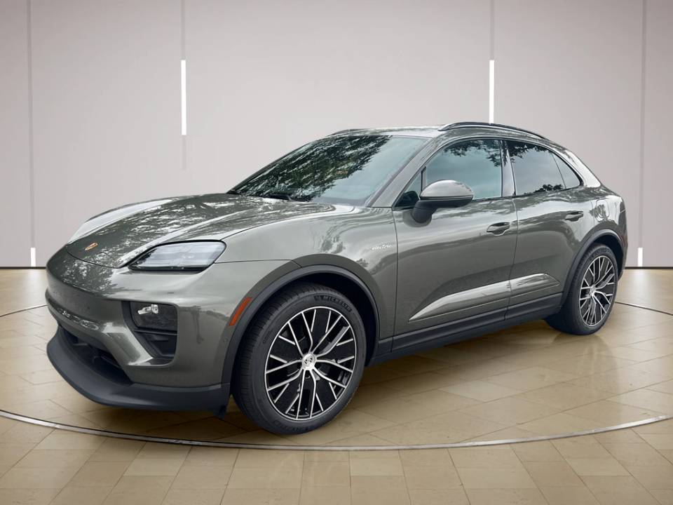 2026 Porsche Macan