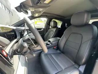 2025 Porsche Cayenne Coup E-Hybrid - Photo 37