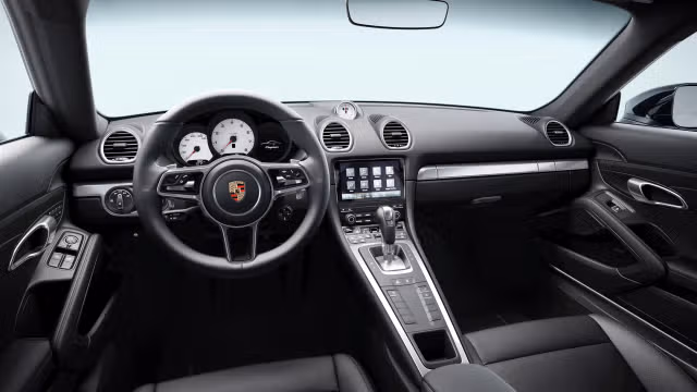 2025 Porsche 718 27