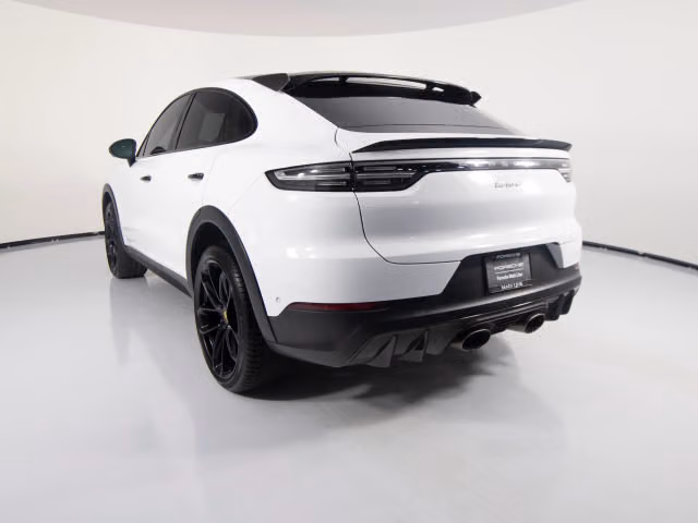 2023 Porsche Cayenne Coupe Turbo GT - Photo 18