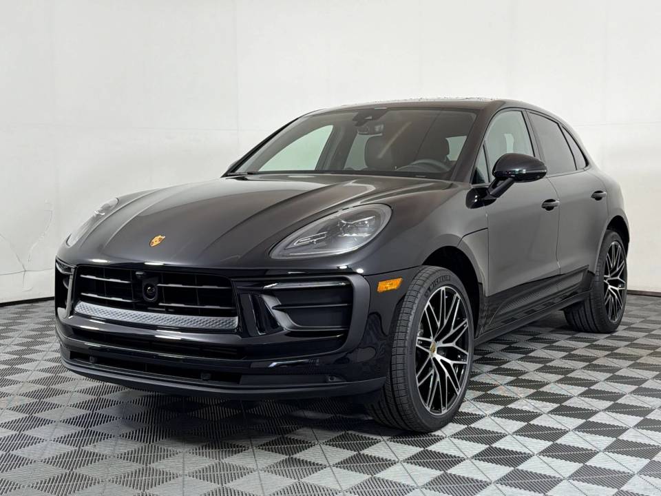 2026 Porsche Macan