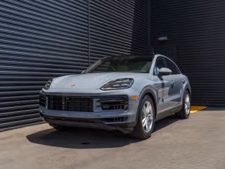 2026 Porsche Cayenne -'s photo