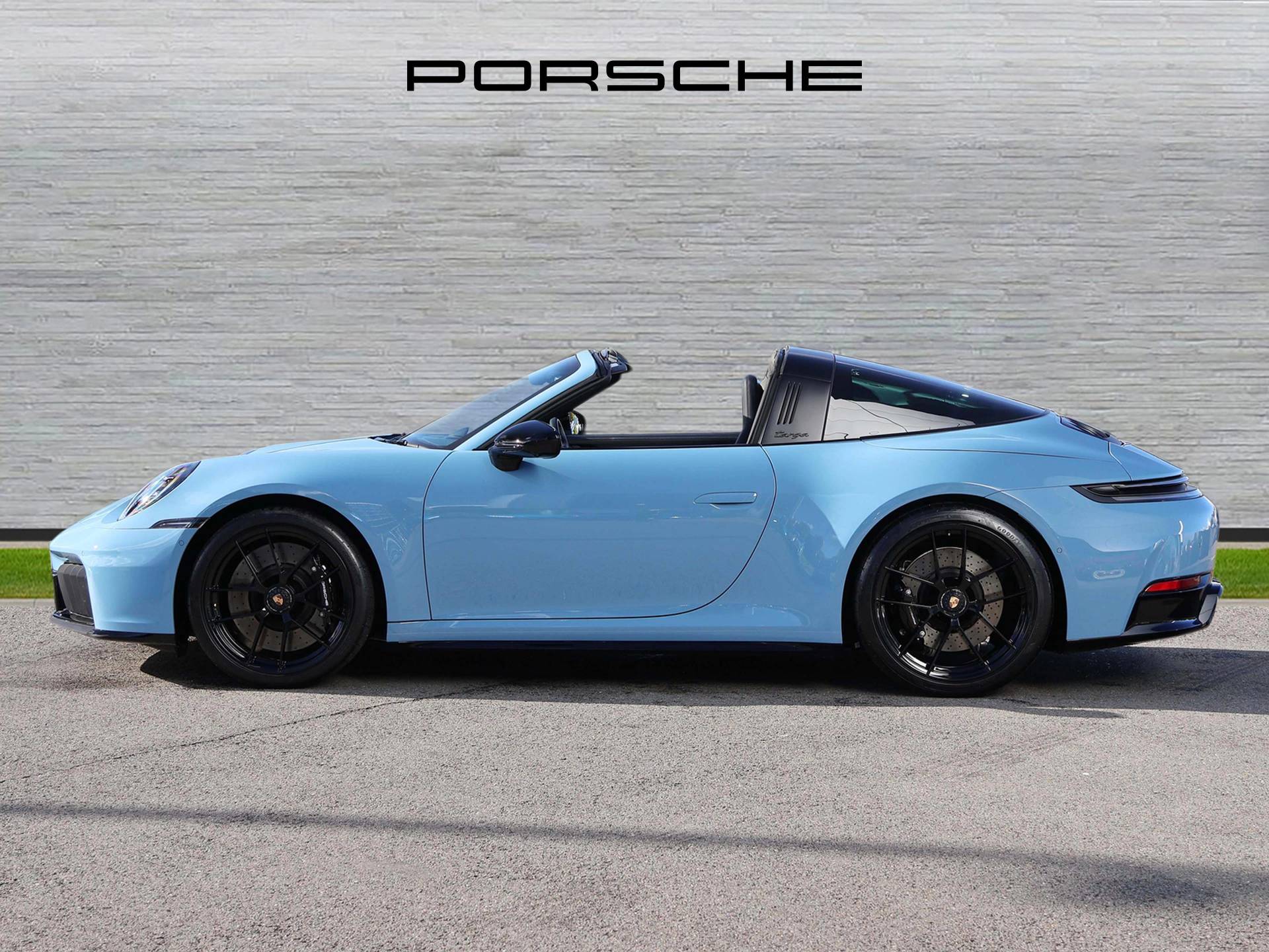 911 Targa 4 GTS, photo 2 of 39