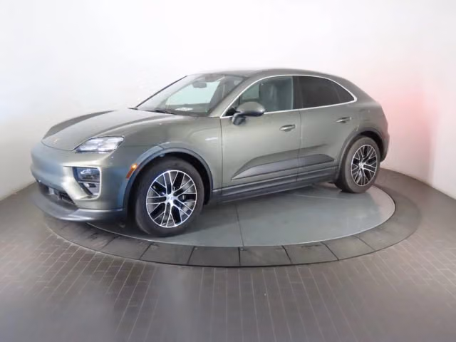 Used 2025 Porsche Macan S with VIN WP1AB2XA0SL151927 for sale in Santa Clara, CA
