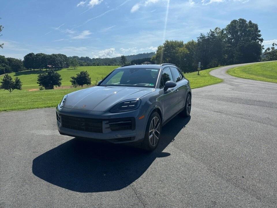 2025 Porsche Cayenne