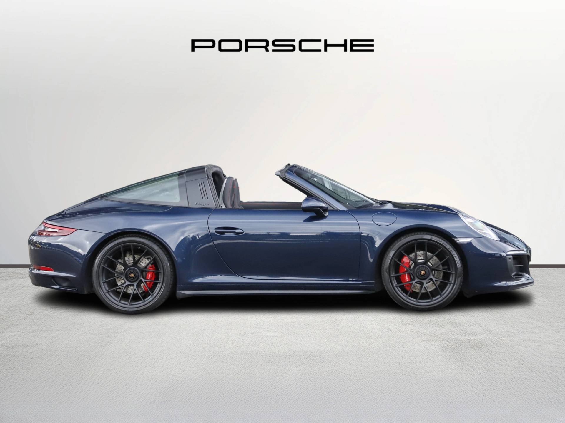 911 Targa 4 GTS, photo 2 of 47