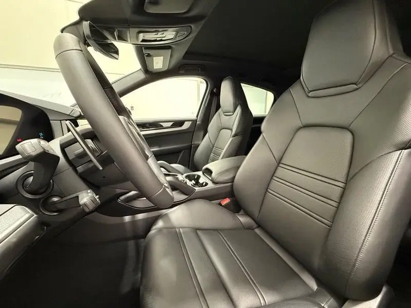 2026 Porsche Cayenne Coup S - Photo 40