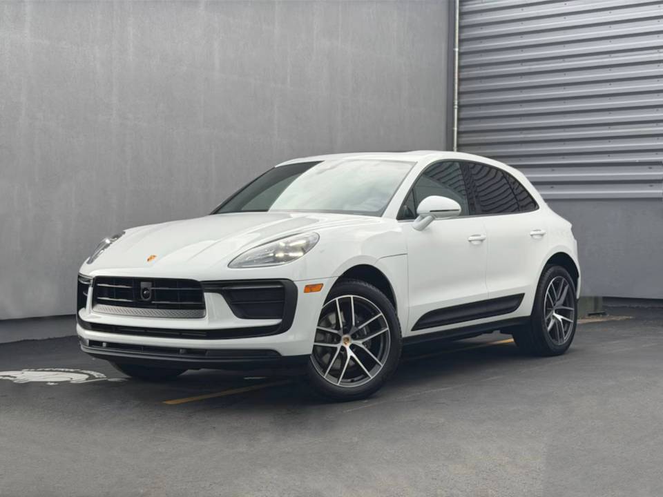 2026 Porsche Macan
