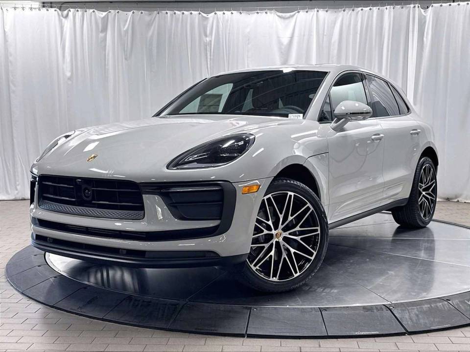 2026 Porsche Macan