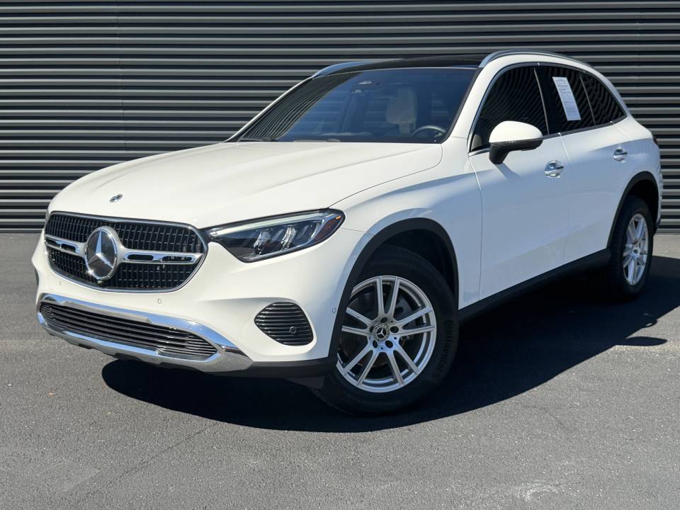 2025 Mercedes-Benz GLC Base