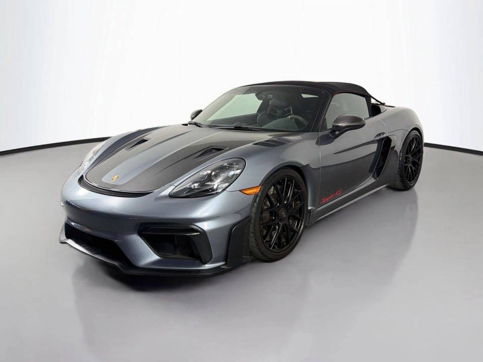 2024 Porsche 718