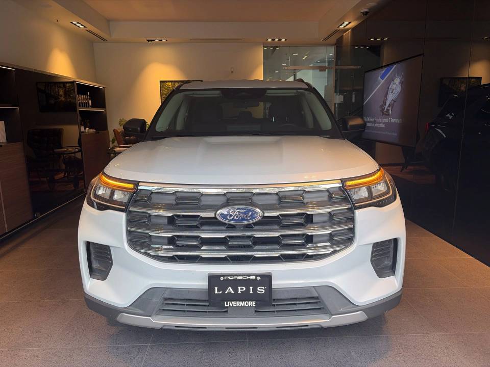 2025 Ford Explorer
