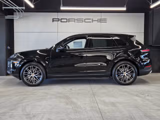2026 Porsche Cayenne Base - Photo 9