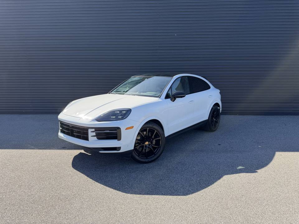 2024 Porsche Cayenne Coup Base