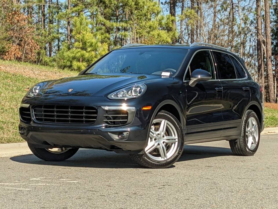 Buy used Porsche Cayenne Diesel at Porsche Southpoint