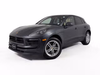 2026 Porsche Macan's photo