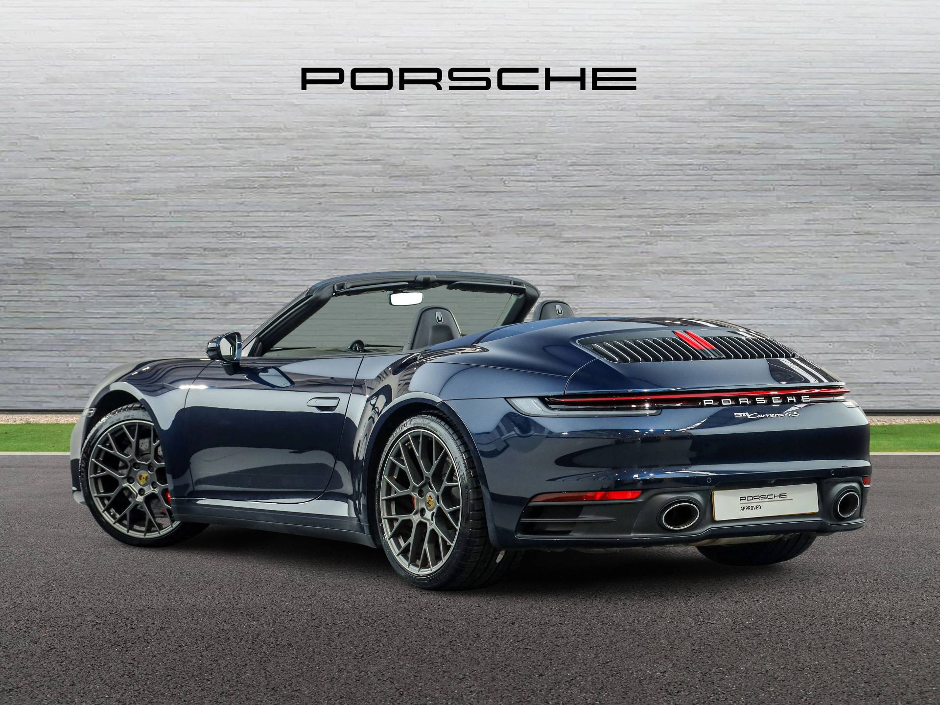 911 Carrera 4S Cabriolet, photo 2 of 34