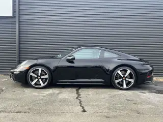 2026 Porsche 911 S - Photo 13