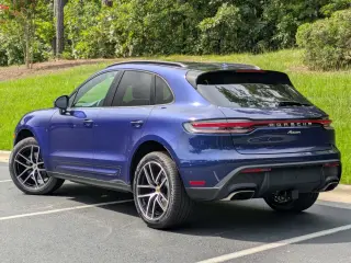 2026 Porsche Macan T - Photo 21