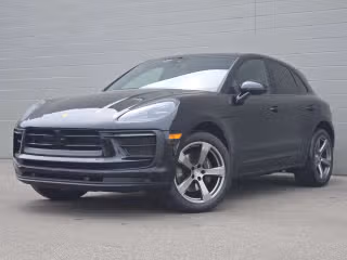 2023 Porsche Macan -'s photo