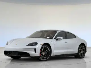 2026 Porsche Taycan GTS - Photo 5
