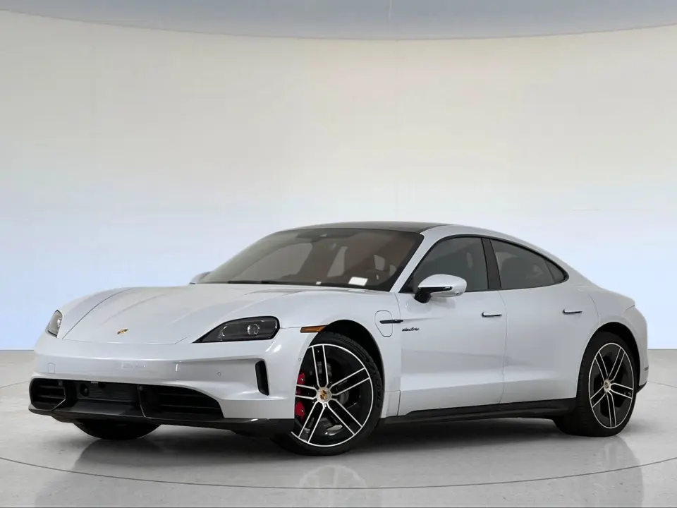 2026 Porsche Taycan GTS - Photo 7
