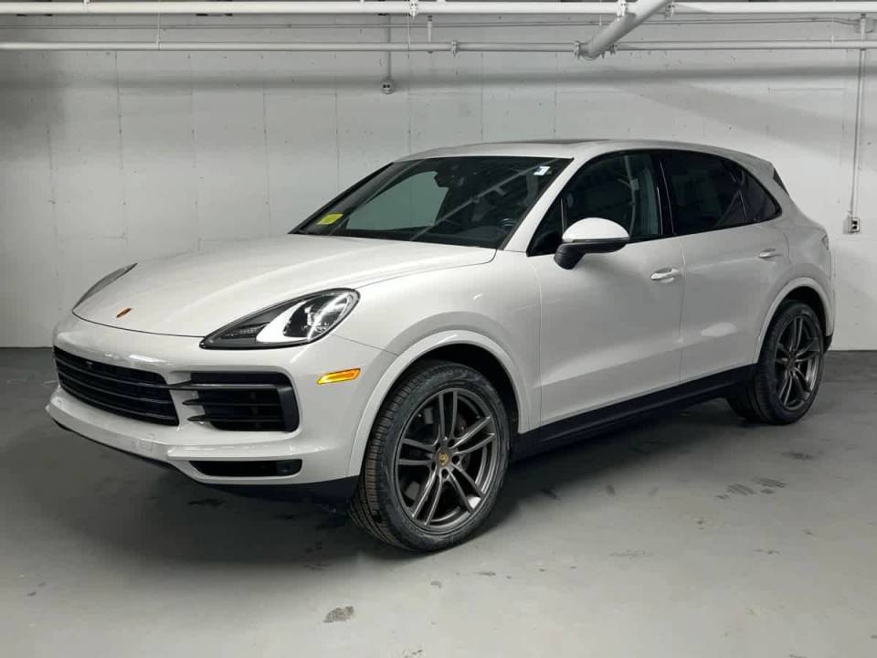 2022 Porsche Cayenne Base