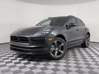 2026 Porsche Macan's photo