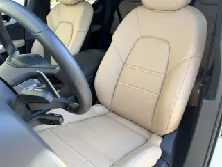 2026 Porsche Cayenne Coup Base - Photo 37