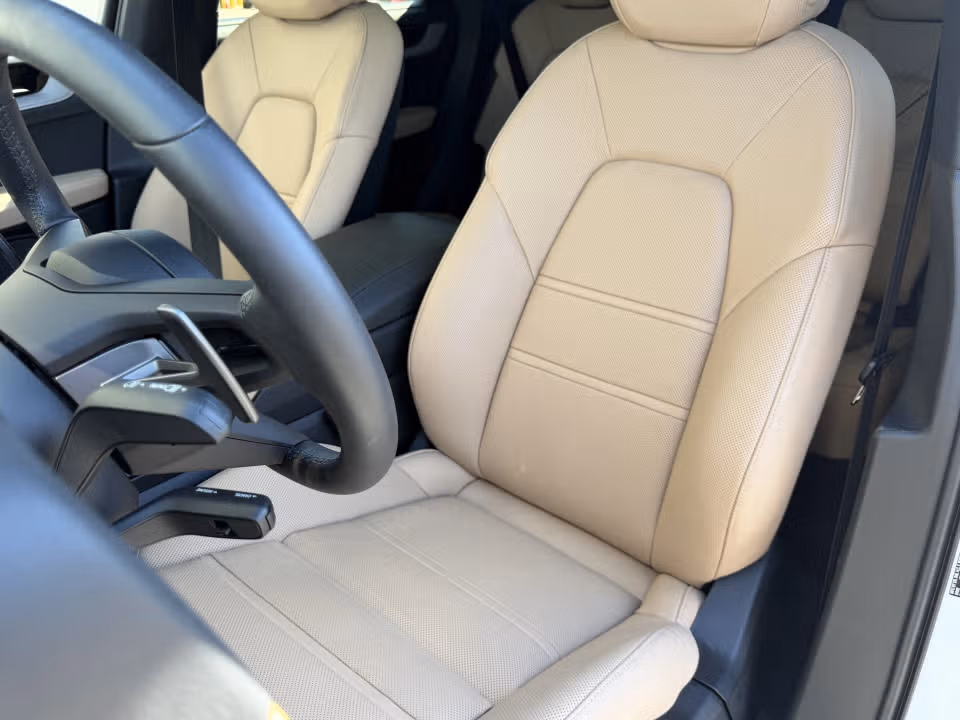 2026 Porsche Cayenne Coup Base - Photo 35