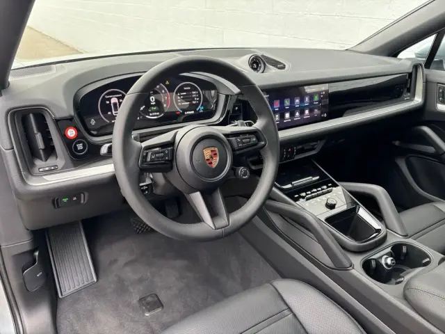 2026 Porsche Cayenne Coup E-Hybrid - Photo 30