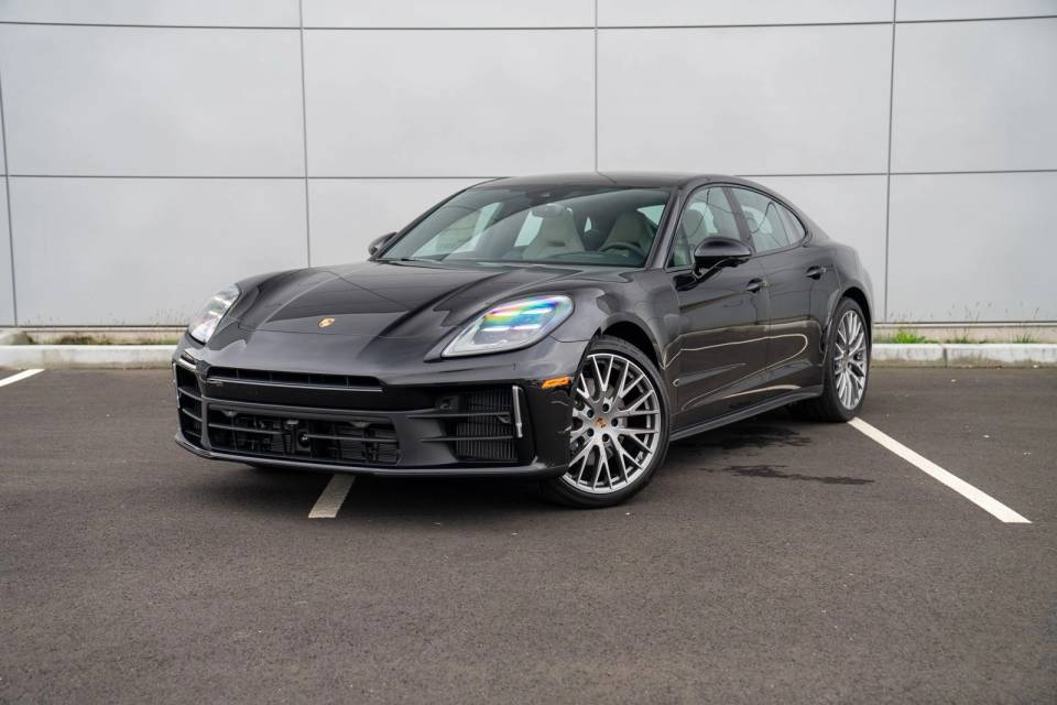 2026 Porsche Panamera