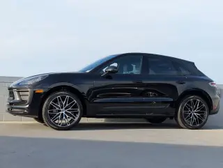 2026 Porsche Macan - Photo 13