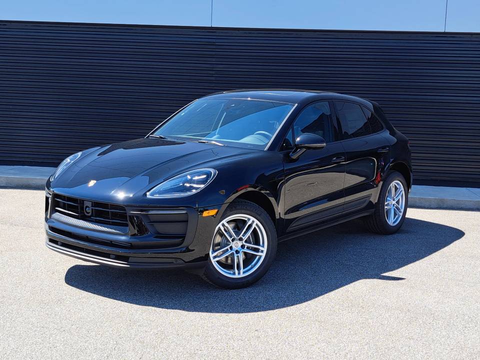 2025 Porsche Macan