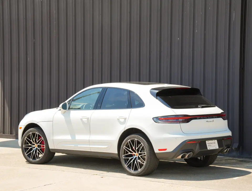 2026 Porsche Macan S - Photo 23