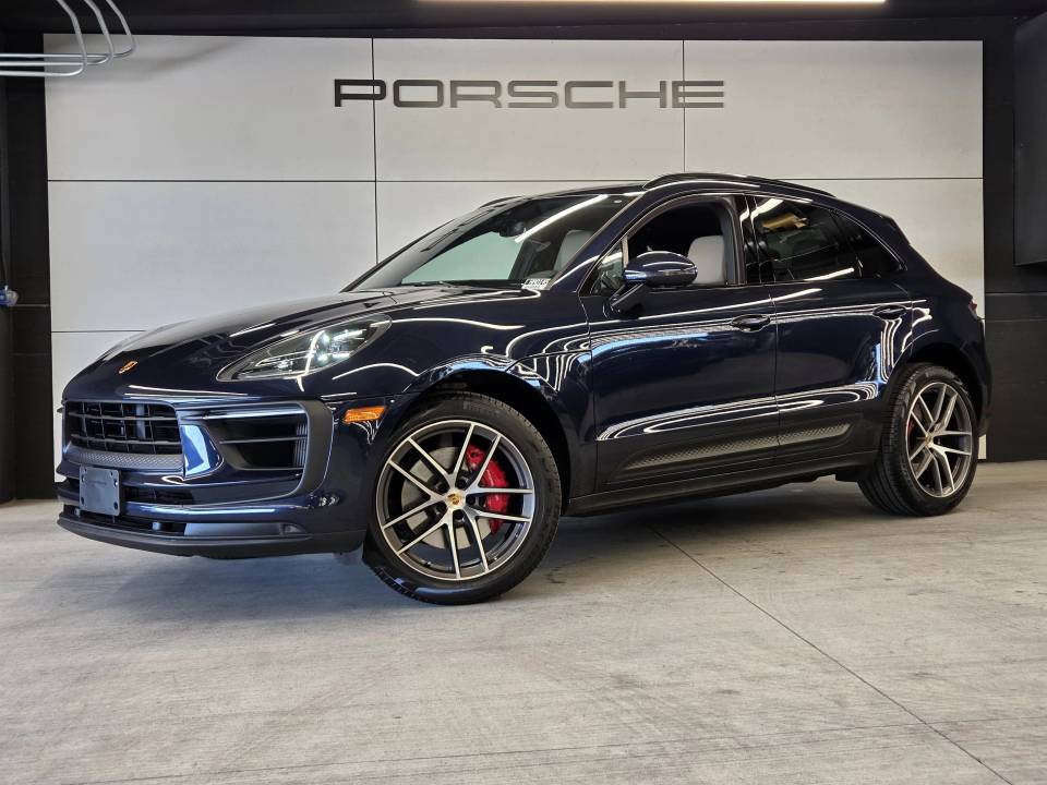 2022 Porsche Macan S