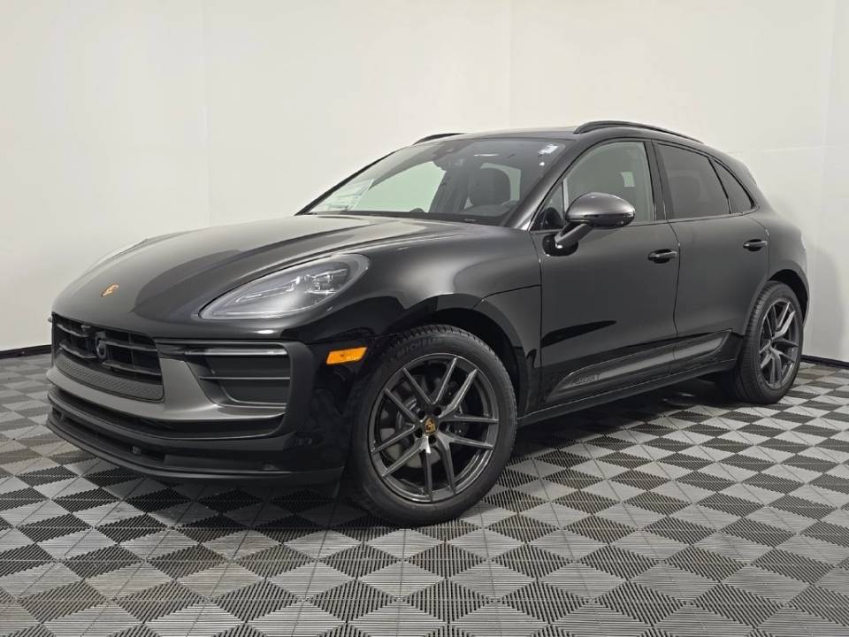 2026 Porsche Macan T