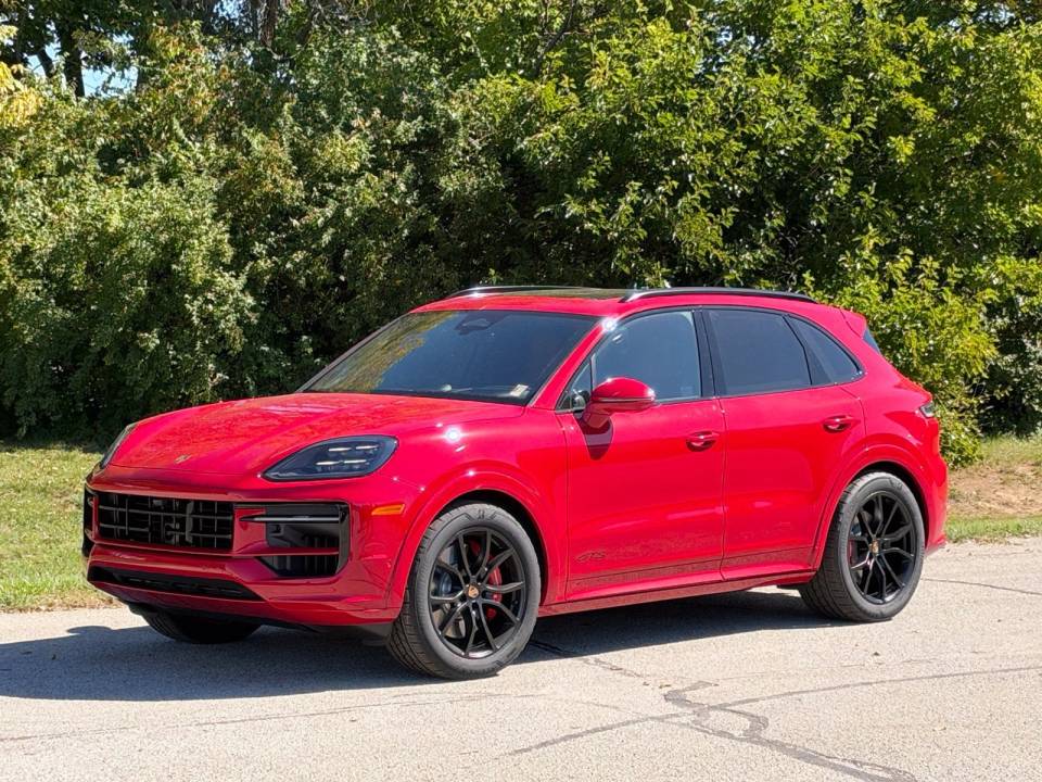 2026 Porsche Cayenne GTS